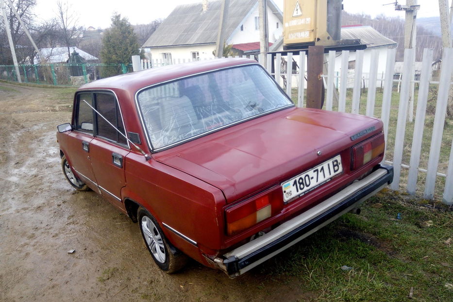 Продам ВАЗ 2105 1982 года в г. Надвирна, Ивано-Франковская область