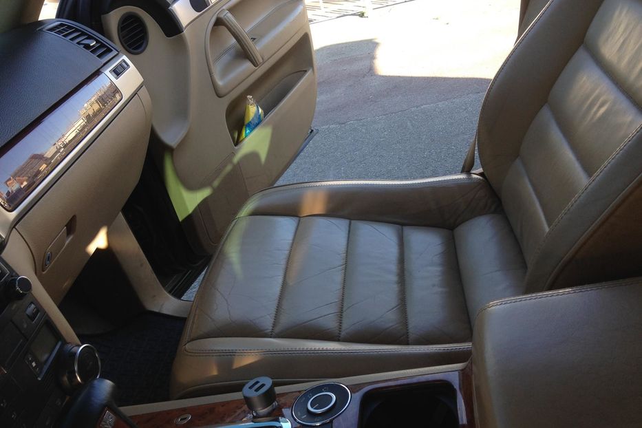 Продам Volkswagen Touareg 2004 года в Киеве