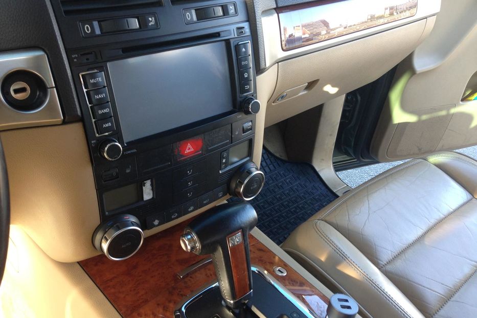 Продам Volkswagen Touareg 2004 года в Киеве