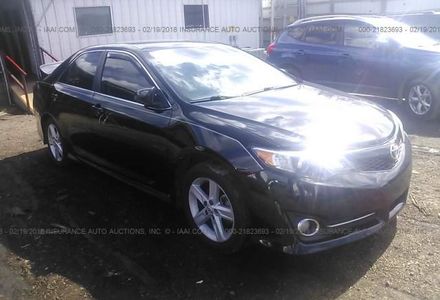 Продам Toyota Camry L 2013 года в Киеве