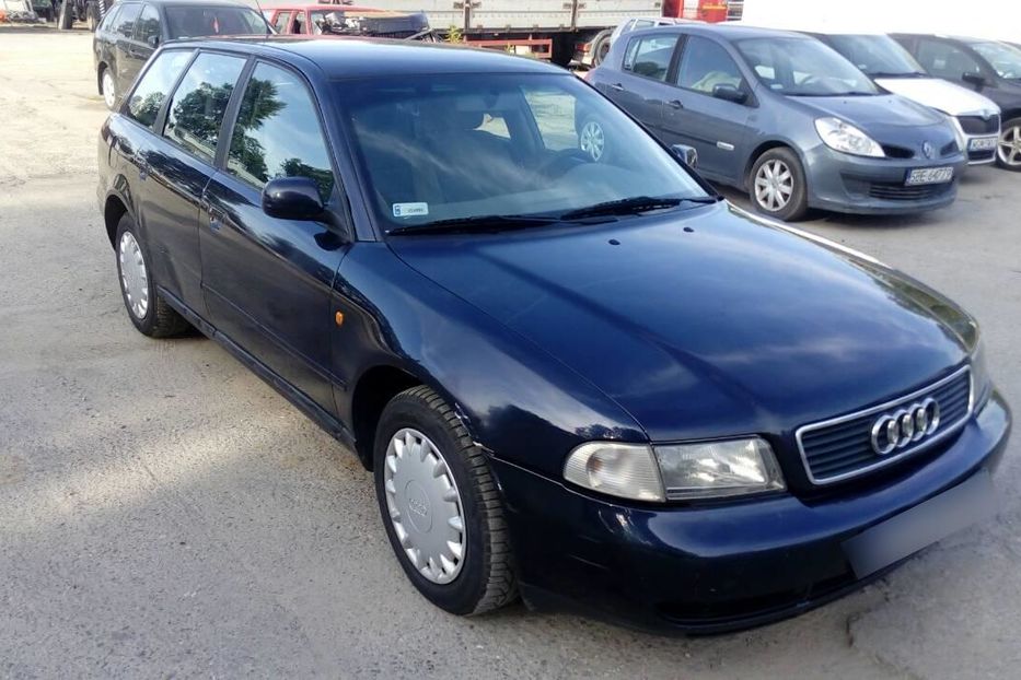 Продам Audi A4 1997 года в Ровно