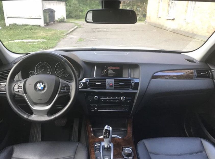 Продам BMW X3 xDrive20i (F25) 2016 года в Киеве