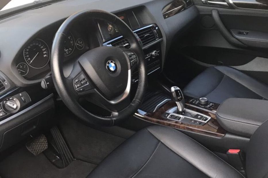 Продам BMW X3 xDrive20i (F25) 2016 года в Киеве