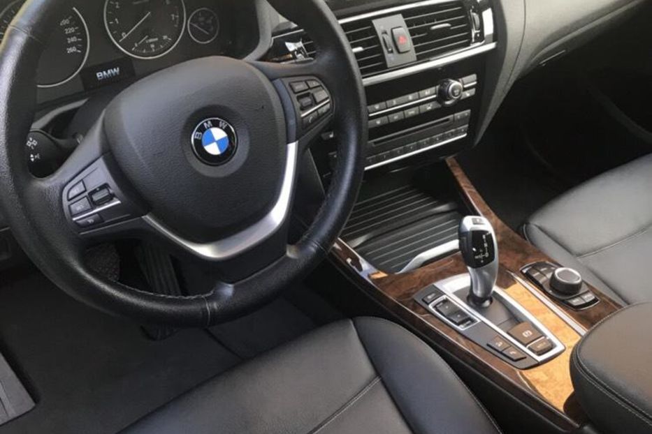 Продам BMW X3 xDrive20i (F25) 2016 года в Киеве