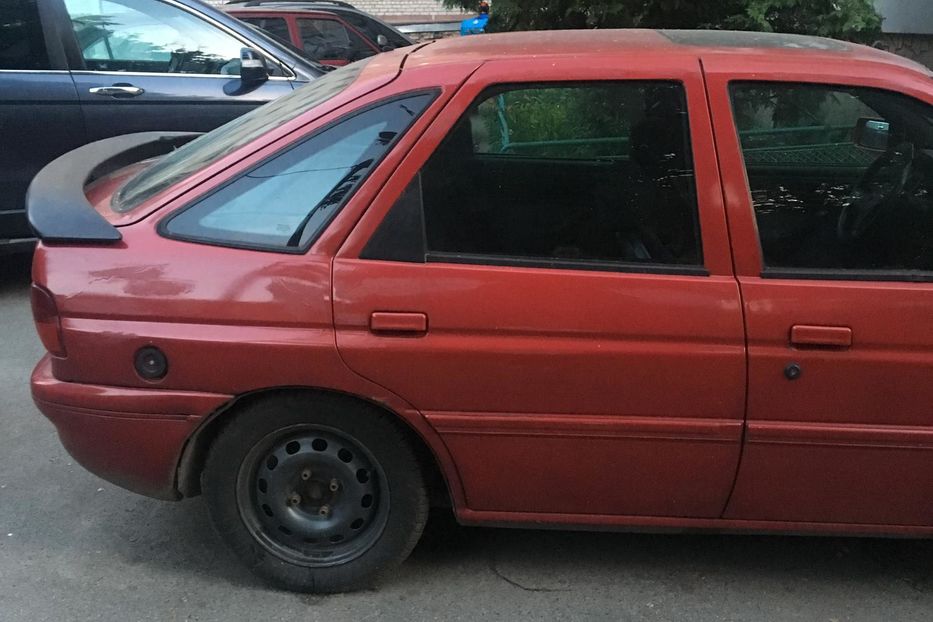 Продам Ford Escort 1988 года в Киеве