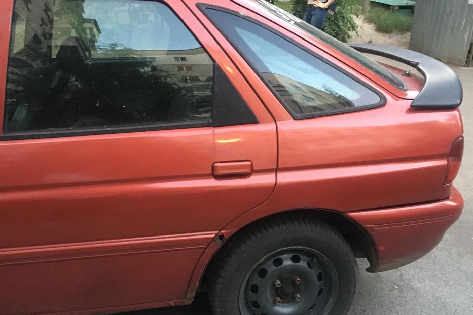 Продам Ford Escort 1988 года в Киеве