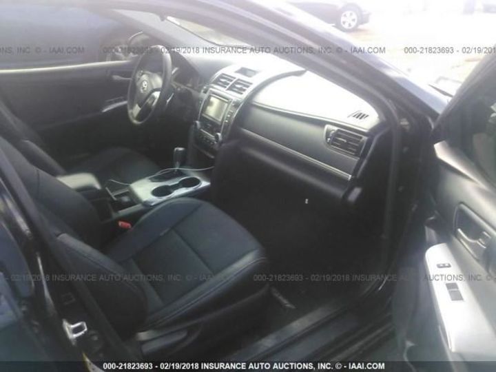 Продам Toyota Camry L 2013 года в Киеве
