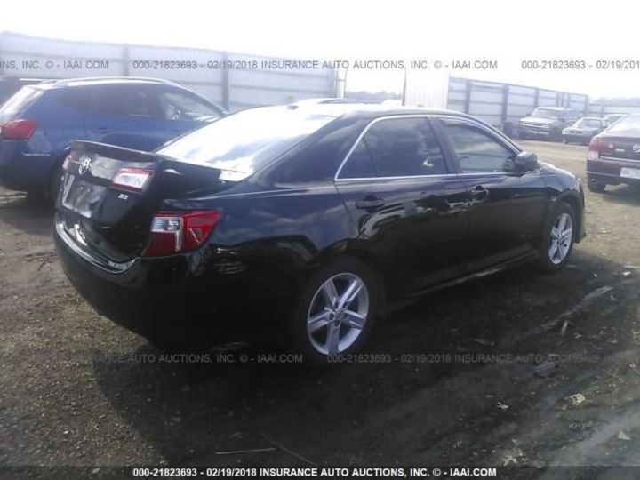 Продам Toyota Camry L 2013 года в Киеве