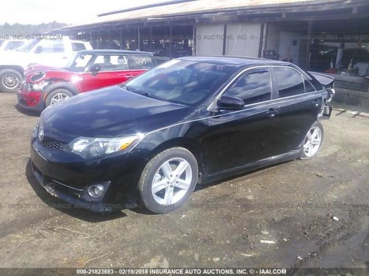 Продам Toyota Camry L 2013 года в Киеве