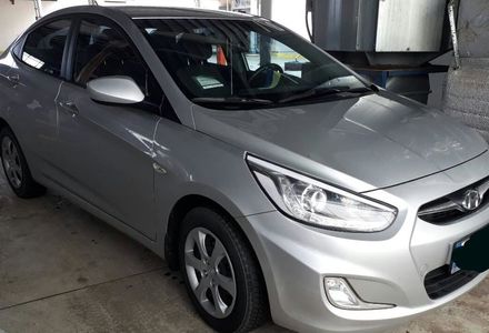 Продам Hyundai Accent  Rb 2013 года в г. Ладыжин, Винницкая область