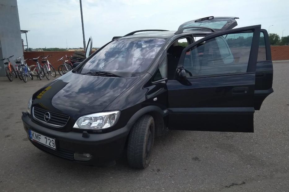 Продам Opel Zafira 2002 года в Одессе