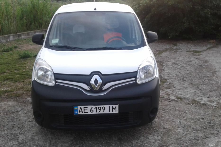 Продам Renault Kangoo груз. Maxi 81kw 6-ст 15г 2015 года в Днепре