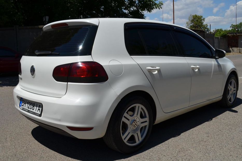 Продам Volkswagen Golf  VI 5К1 2011 года в Одессе