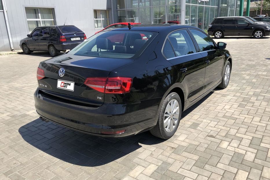 Продам Volkswagen Jetta 2015 года в Луганске