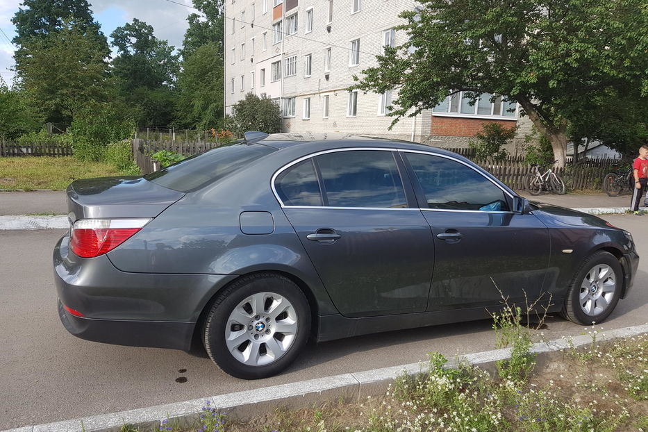 Продам BMW 523 2005 года в Луцке