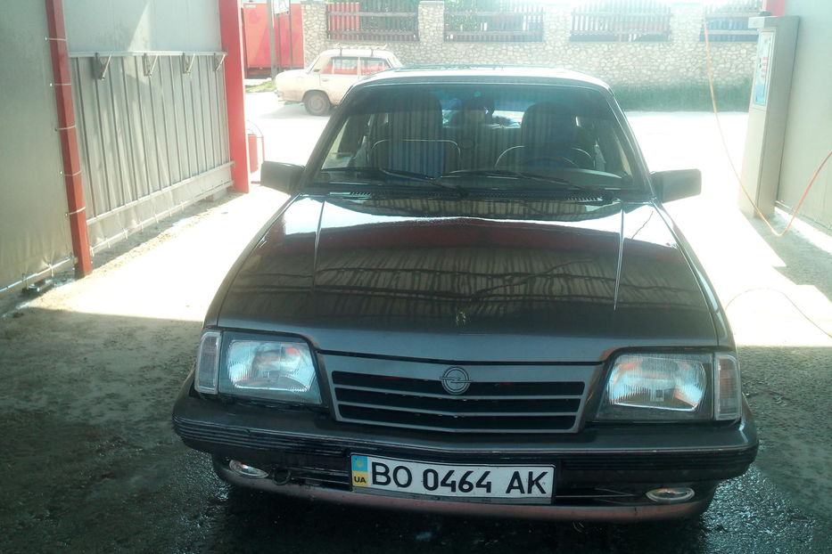 Продам Opel Ascona 1988 года в г. Кременец, Тернопольская область