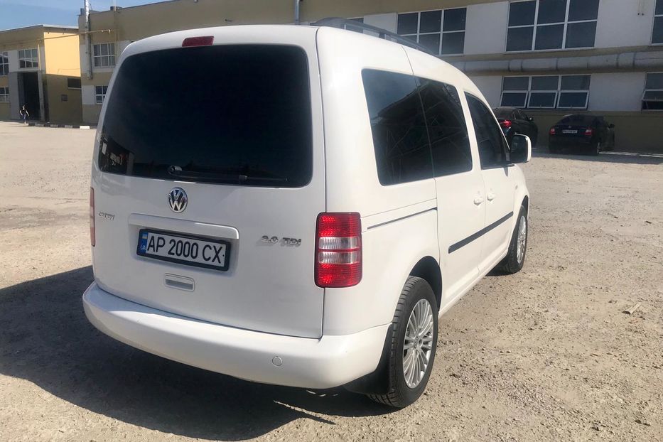 Продам Volkswagen Caddy пасс. 2013 года в Харькове