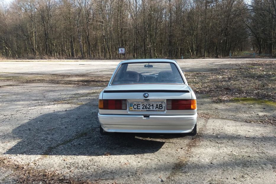 Продам BMW 324 1986 года в г. Острог, Ровенская область