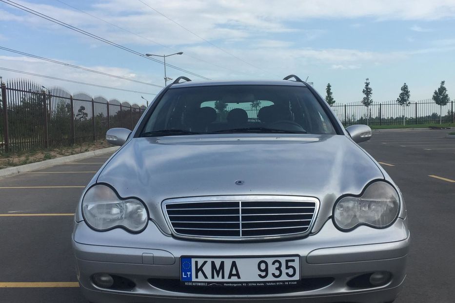 Продам Mercedes-Benz C-Class C220 CDI 2003 года в Киеве