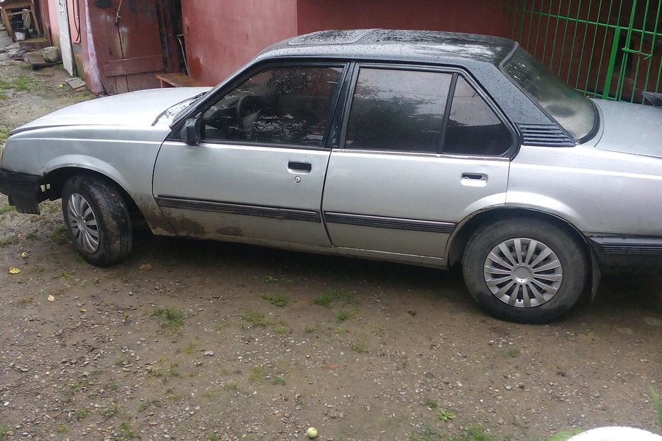 Продам Opel Ascona 1987 года в г. Павловка, Ивано-Франковская область