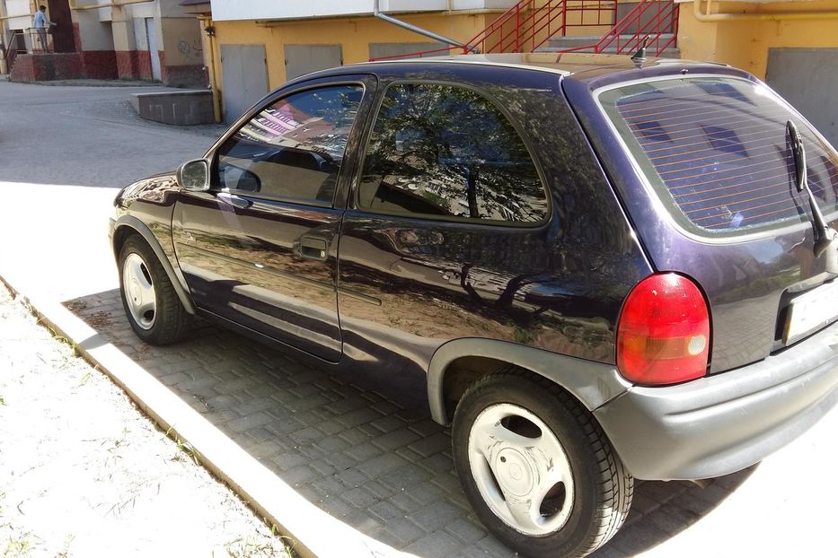 Продам Opel Corsa 1 1995 года в Ивано-Франковске