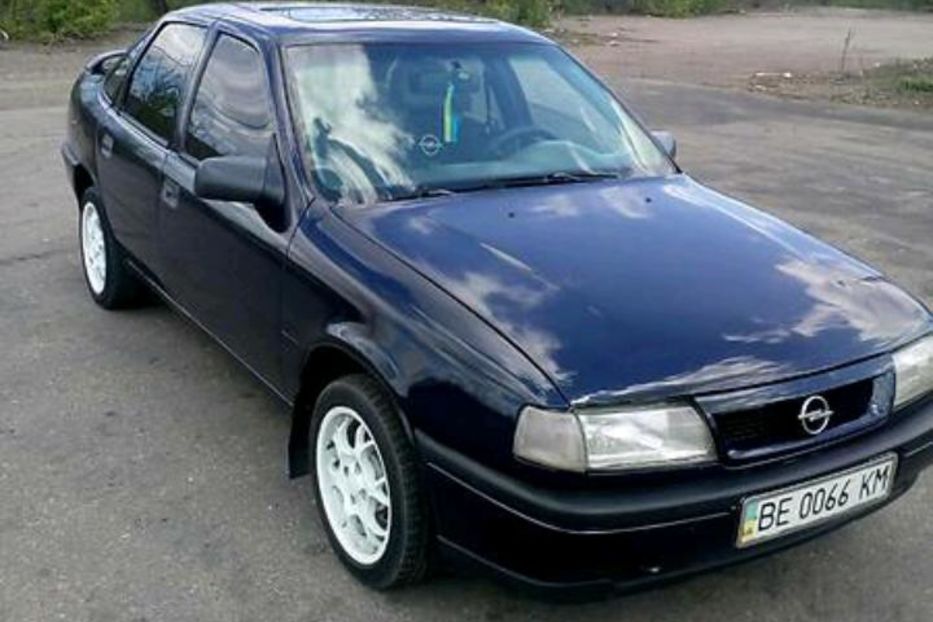 Продам Opel Vectra A 1991 года в г. Знаменка, Кировоградская область