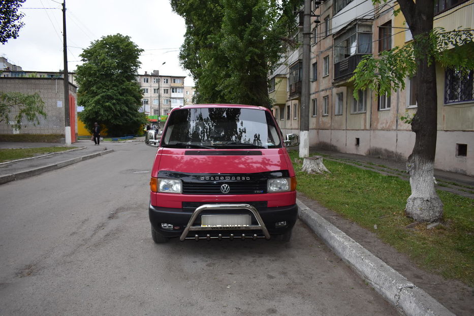 Продам Volkswagen T4 (Transporter) пасс. 2002 года в Виннице