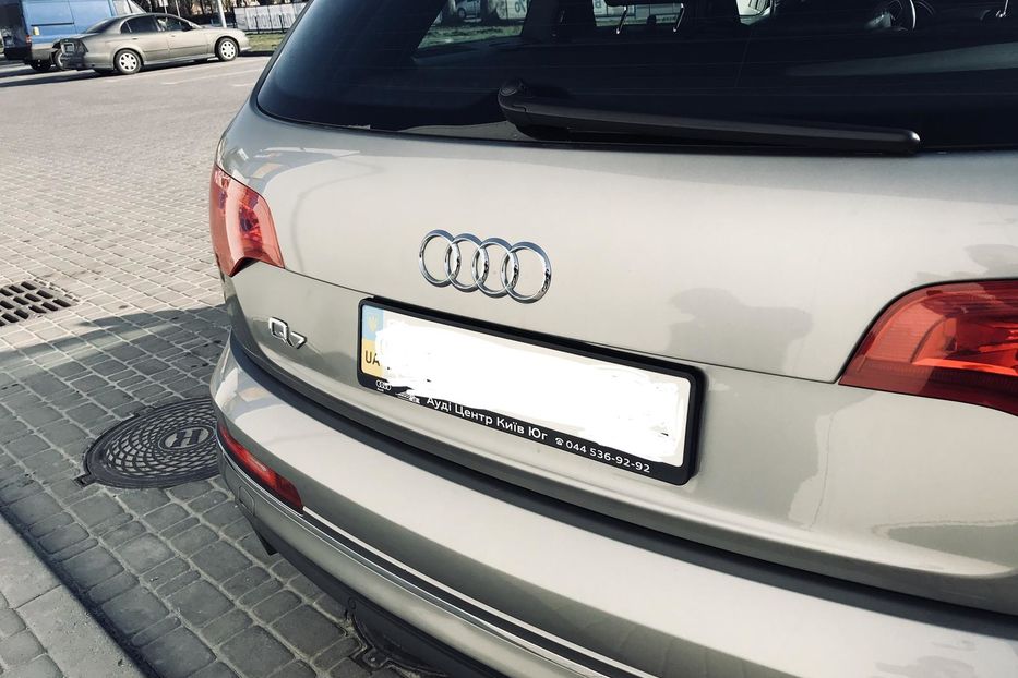 Продам Audi Q7 Individual 2013 года в Киеве