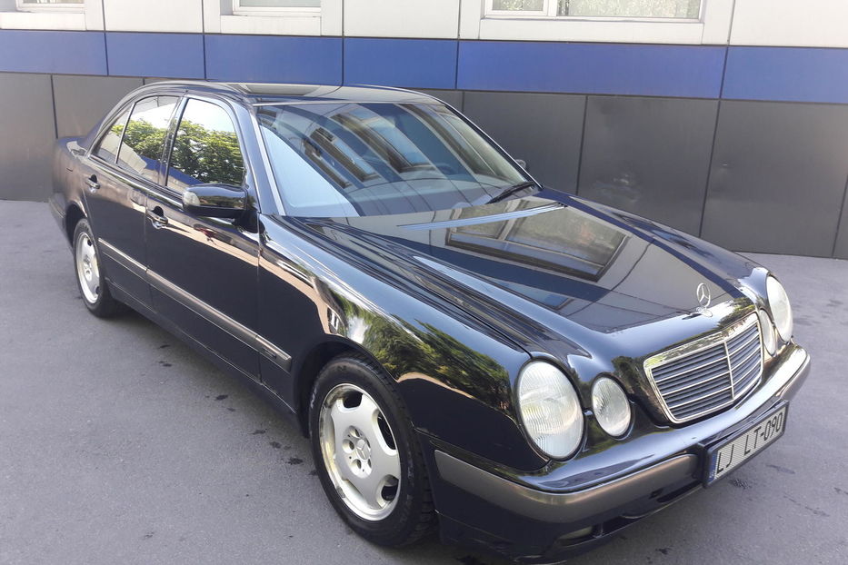 Продам Mercedes-Benz E-Class 2001 года в г. Кривой Рог, Днепропетровская область