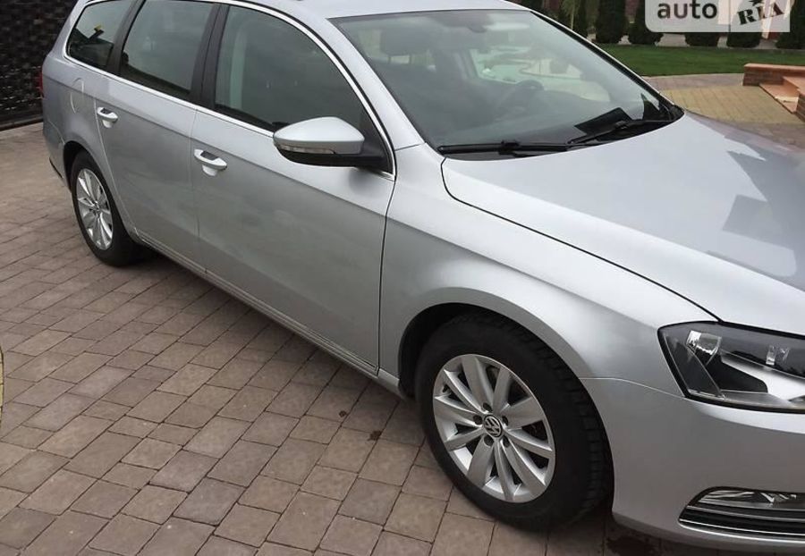 Продам Volkswagen Passat B7  Comfortline 2013 года в Луцке