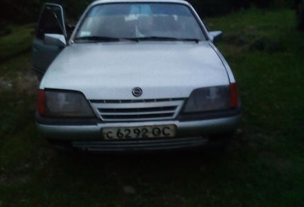 Продам Opel Rekord 1984 года в г. Косов, Ивано-Франковская область