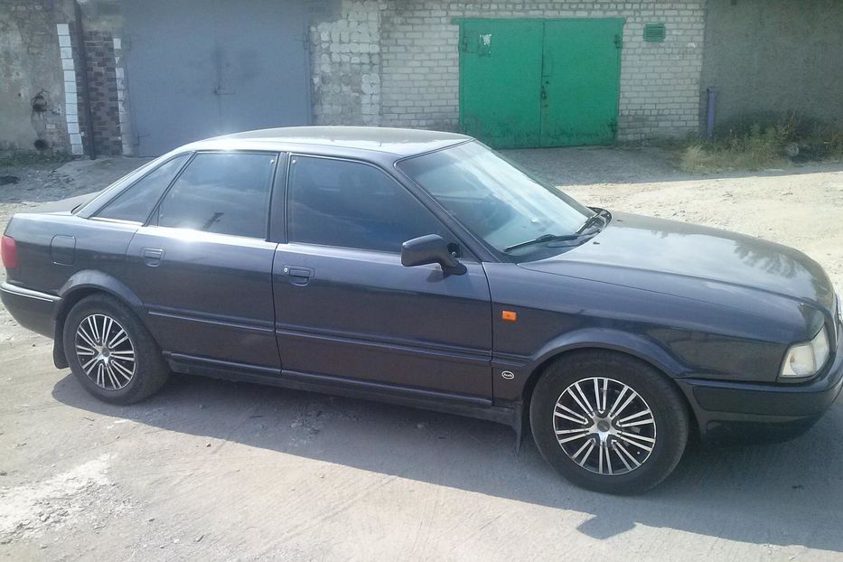 Продам Audi 80 В4 1994 года в Донецке