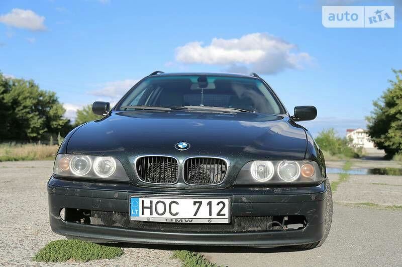 Продам BMW 530 full 2003 года в Киеве