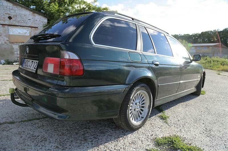 Продам BMW 530 full 2003 года в Киеве