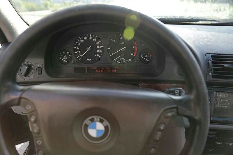 Продам BMW 530 full 2003 года в Киеве