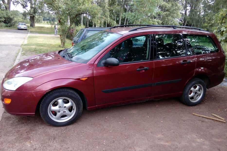 Продам Ford Focus 1999 года в Луцке