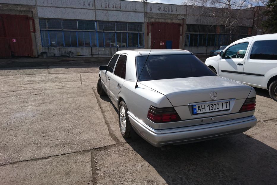 Продам Mercedes-Benz E-Class 3'0TD 1994 года в г. Светлодарск, Донецкая область