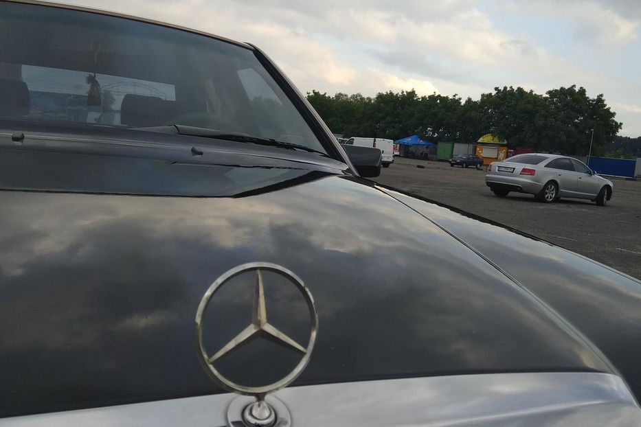 Продам Mercedes-Benz E-Class E 230 1992 года в Хмельницком