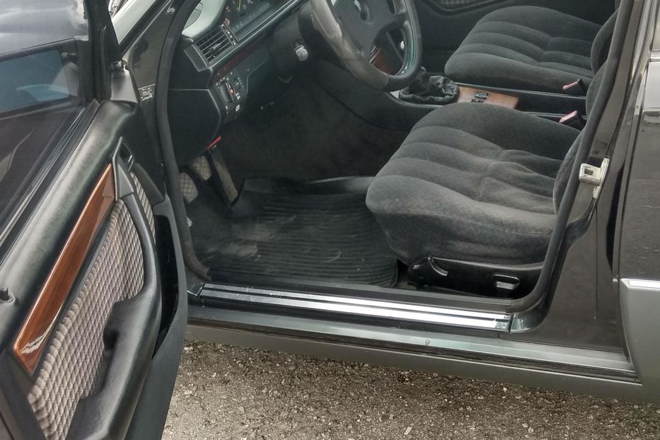 Продам Mercedes-Benz E-Class E 230 1992 года в Хмельницком