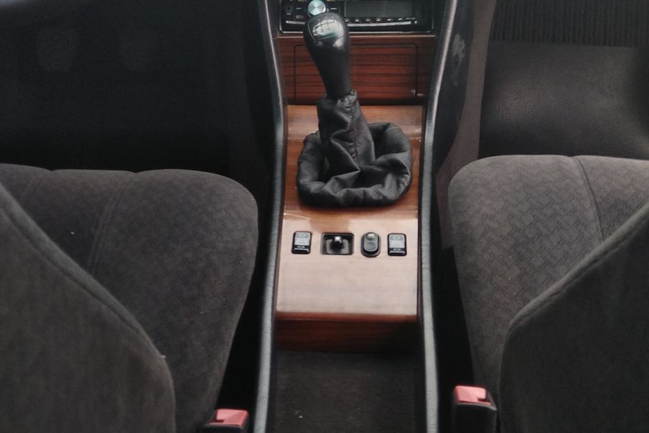 Продам Mercedes-Benz E-Class E 230 1992 года в Хмельницком