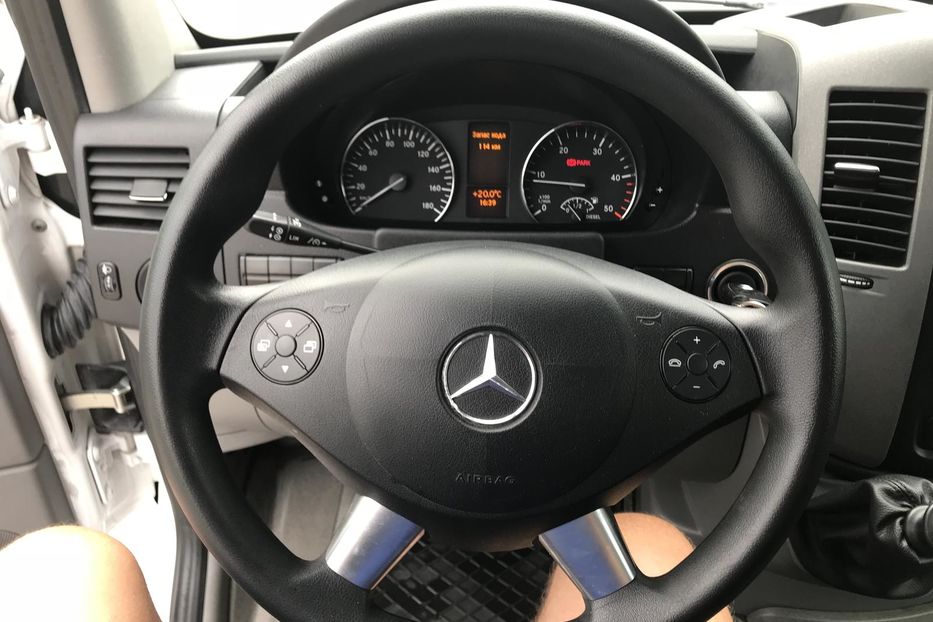 Продам Mercedes-Benz Sprinter 316 груз. L2H1  2015 года в Житомире