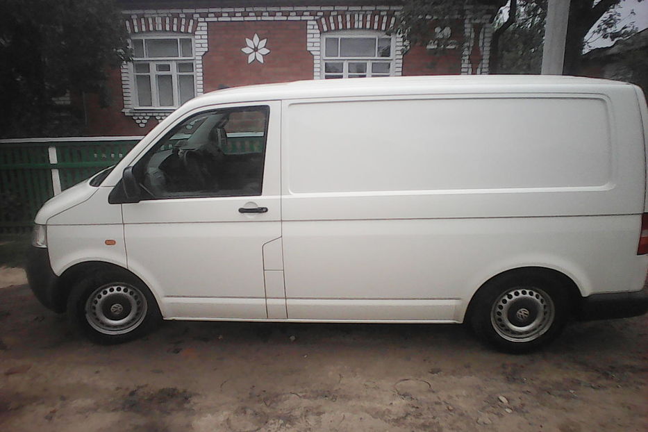 Продам Volkswagen T5 (Transporter) груз 2004 года в Виннице