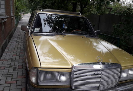 Продам Mercedes-Benz 240 1984 года в г. Млинов, Ровенская область