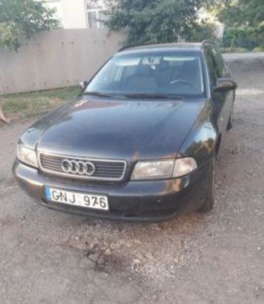 Продам Audi A4 Люкс 1998 года в г. Покровское, Днепропетровская область