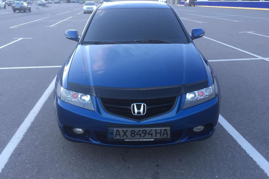 Продам Honda Accord 2004 года в Харькове