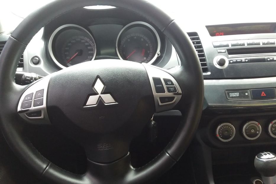 Продам Mitsubishi Lancer X 2008 года в Киеве