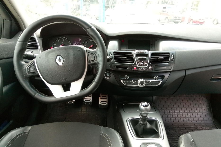 Продам Renault Laguna 3 2012 года в Донецке