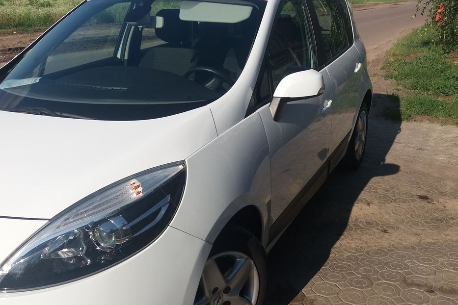 Продам Renault Scenic IV 2013 года в Луцке