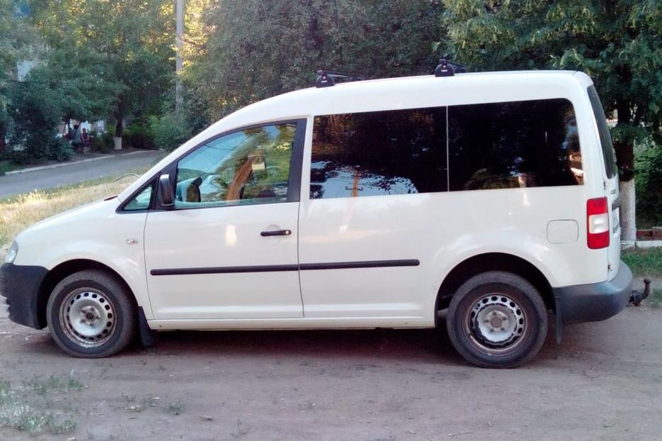Продам Volkswagen Caddy пасс. 2008 года в г. Енакиево, Донецкая область