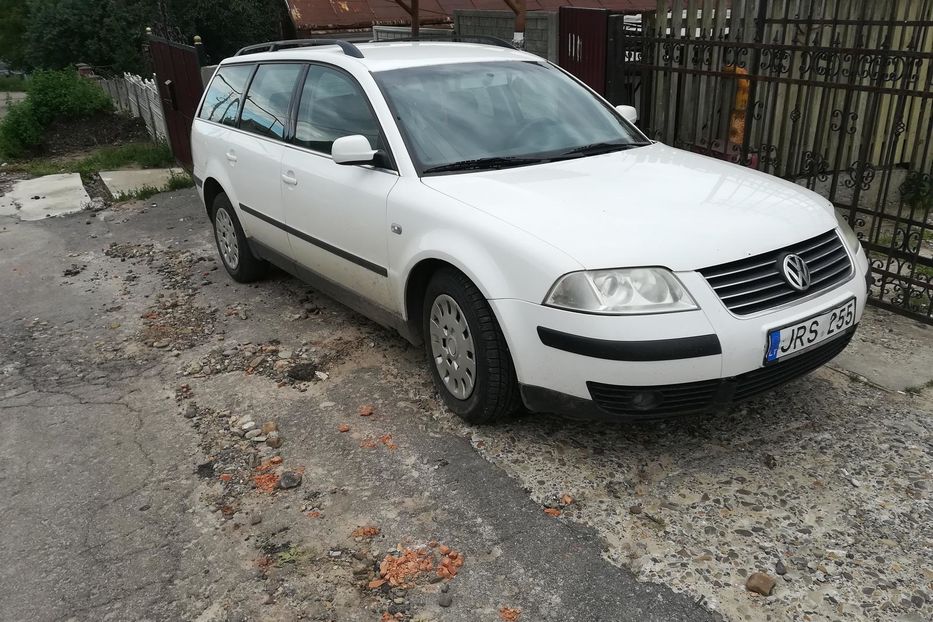 Продам Volkswagen Passat B5 2001 года в Черновцах